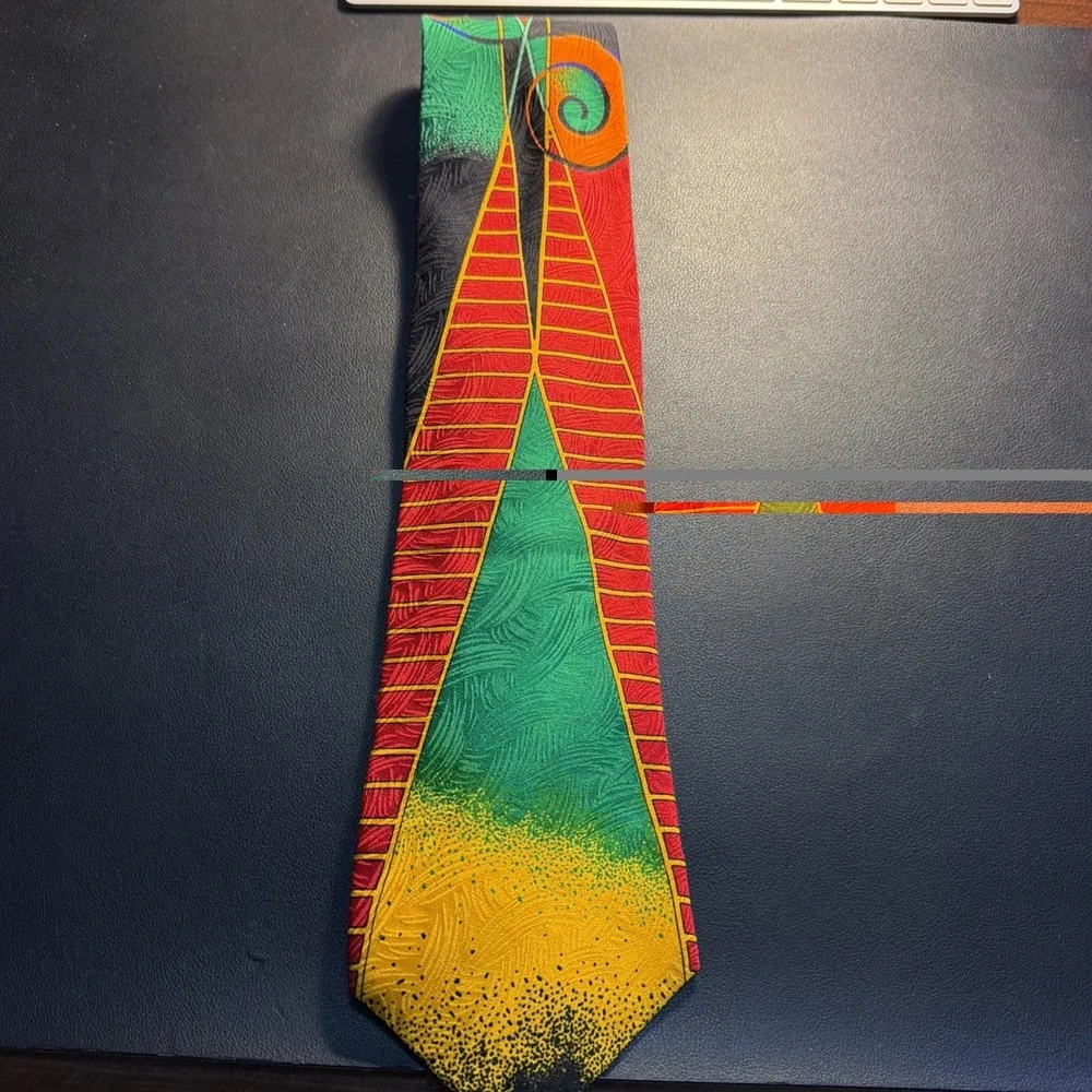 RUSH LIMBAUGH No Boundaries Mens 100% Silk Tie USA Geometric Abstract Ladder